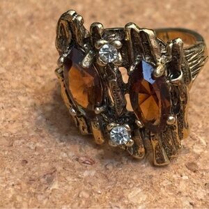 Vintage Dark Topaz rhinestone brutalist- size 5